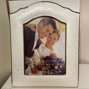 NIB Lenox Picture Frame  wedding collectible